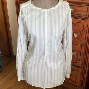Grey and white striped tunic